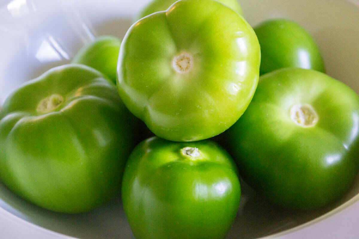 Tomatillo 20 Seeds Physalis philadelphica