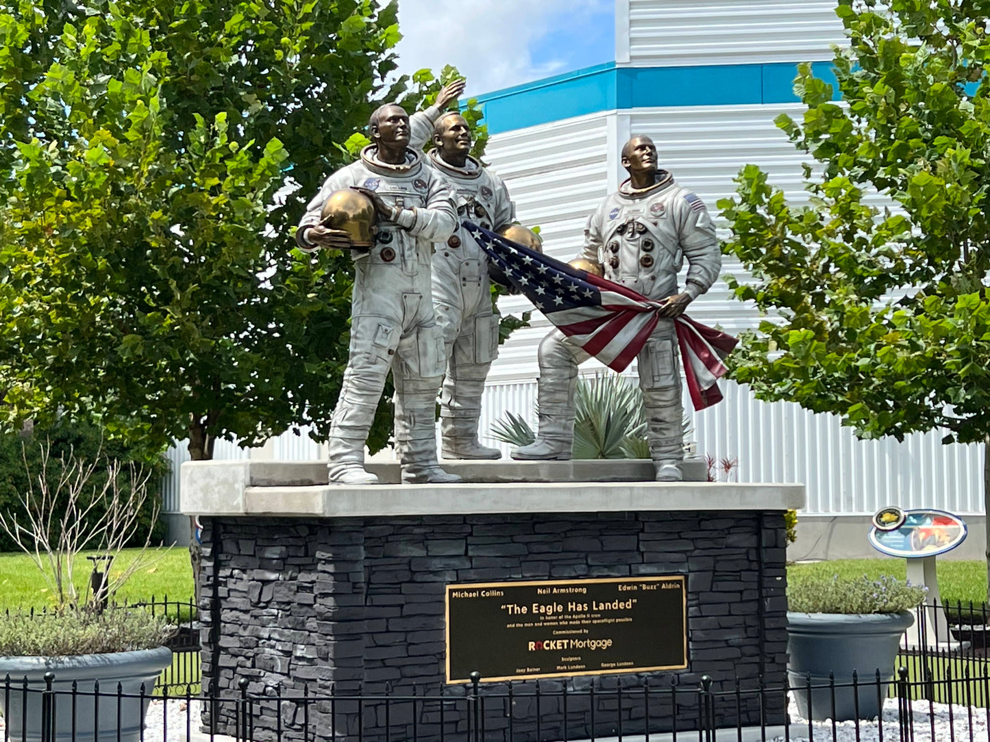 American Sycamore Moon Tree Platanus occidentalis 100 Seeds